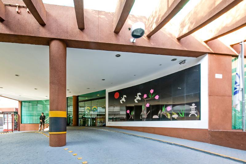 Leques Brasil Hotel Escola Sao Paulo Exterior photo